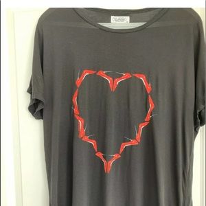 Lauren Moshi Black Tee -red shoe heart collection